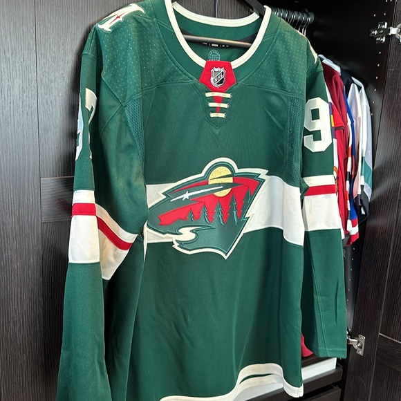 Kirill Kaprizov Minnesota Wild adidas Home Primegreen Authentic Player Jersey - Picture 3 of 10